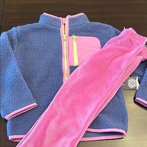 Vince Camuto Blue Fleece with Pink Trim set